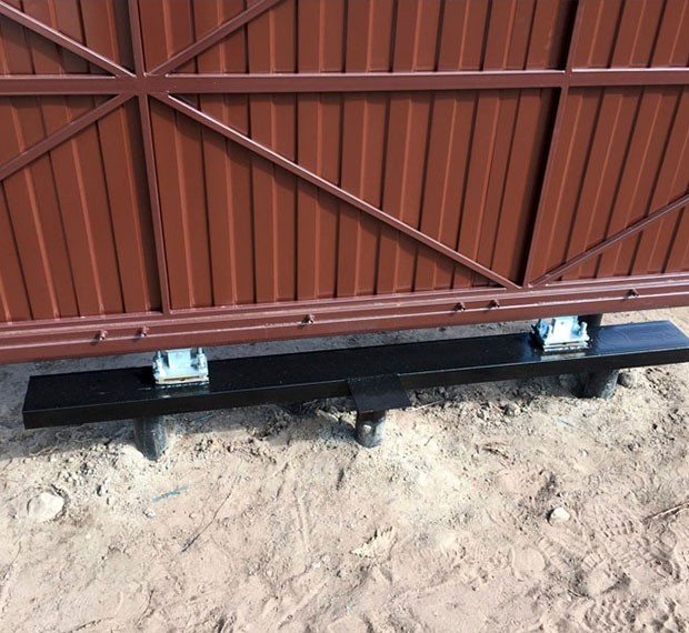 Винтовые сваи под откатные ворота и калитки в Аксае